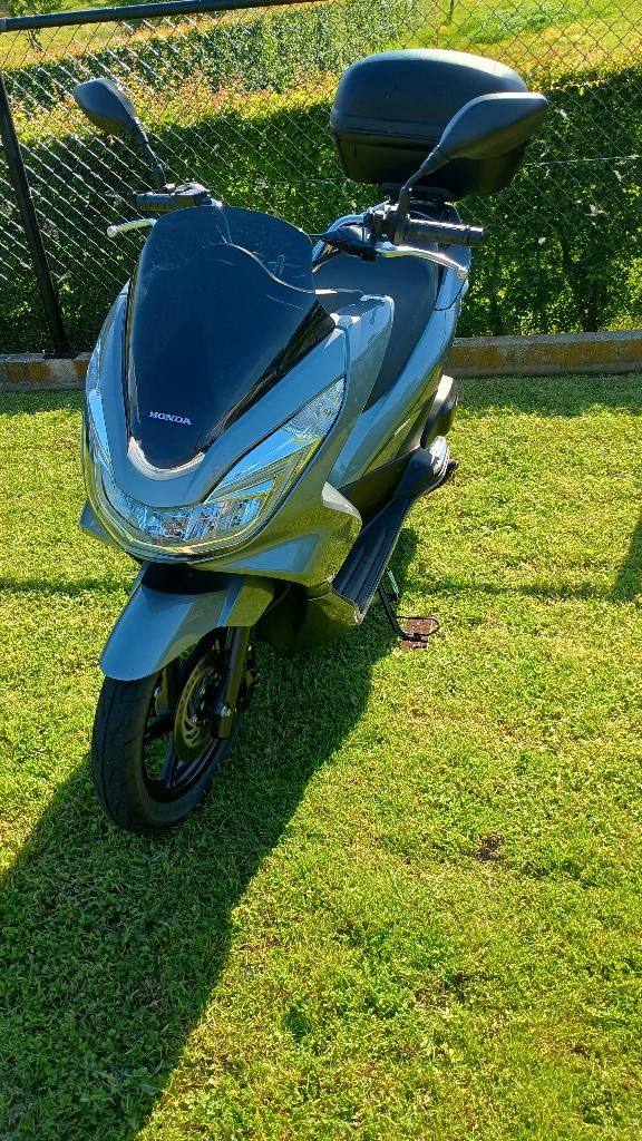 Honda PCX 125, Motos, Motos | Honda, Particulier, Scooter, Enlèvement