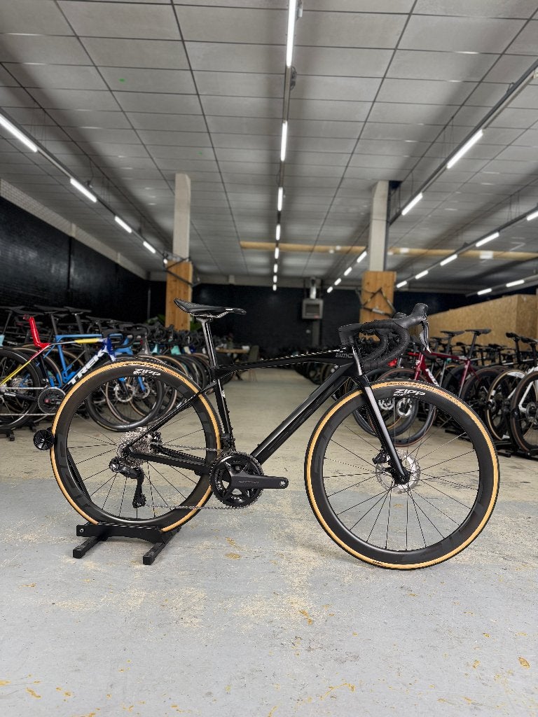 BMC RoadMachine 01 Di2 Carbon Racefiets, Ophalen, Zo goed als nieuw