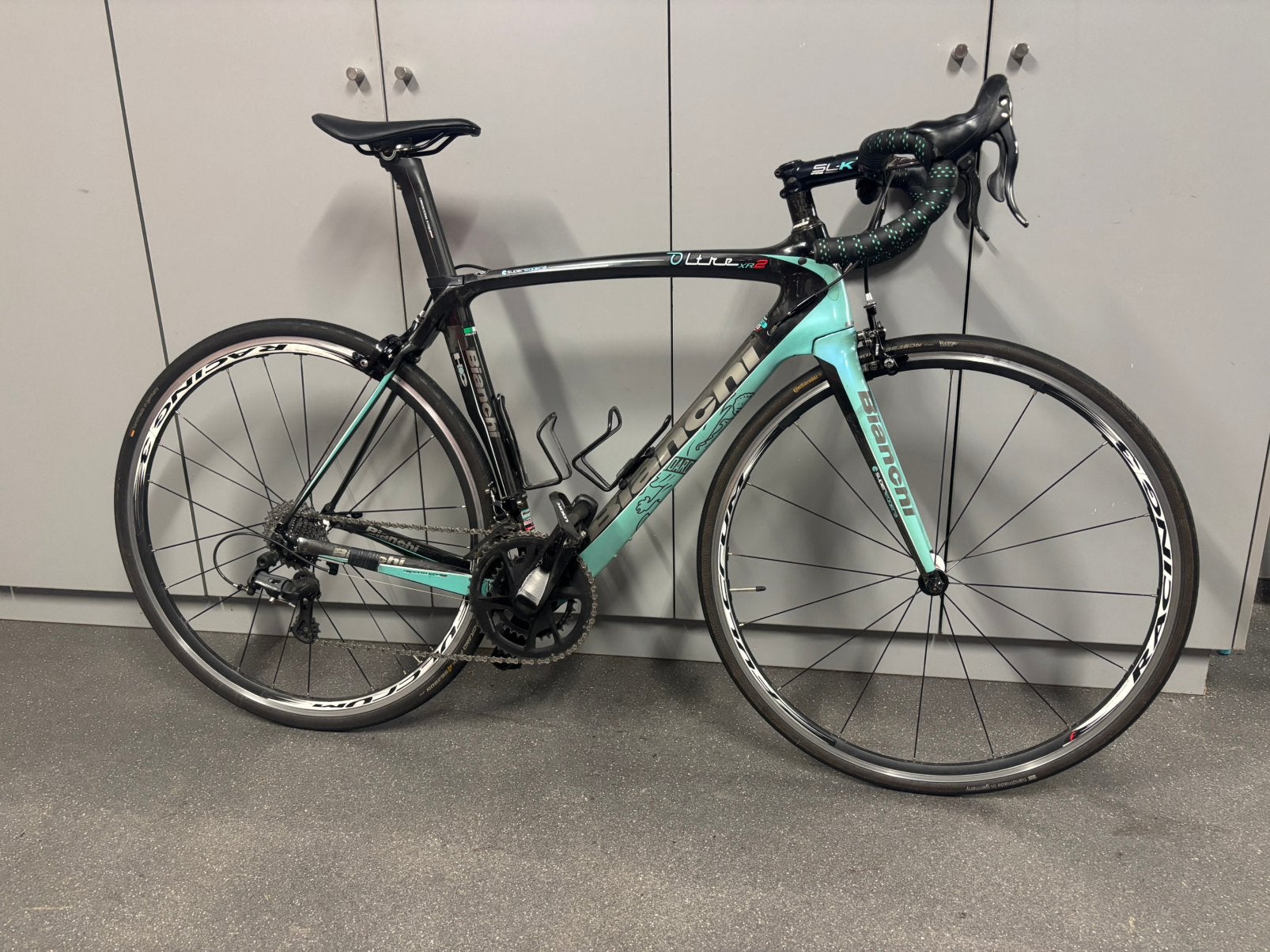 Bianchi Oltre XR2, Vélos & Vélomoteurs, Autres marques, 10 à 15 vitesses, Frein sur jante, Comme neuf