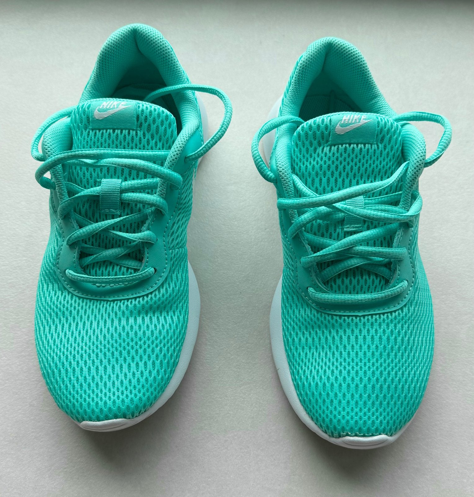 Baskets Nike couleur vert aurore, Sneakers et Baskets, Comme neuf, Vert, Enlèvement