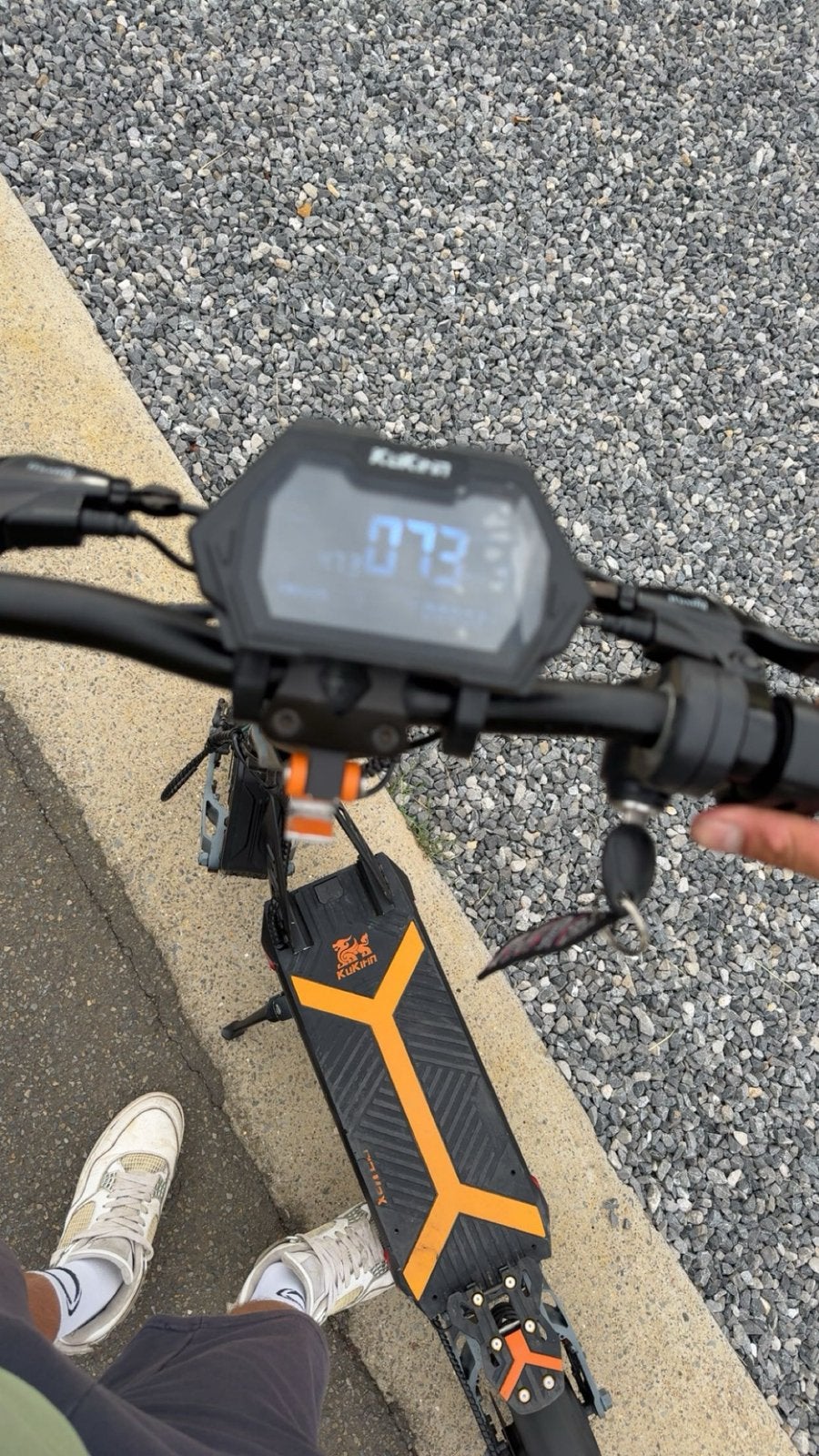 Te koop of te ruil E step kukirin g2max. 82kmph of 25, Fietsen en Brommers, Steps, Ophalen, Zo goed als nieuw