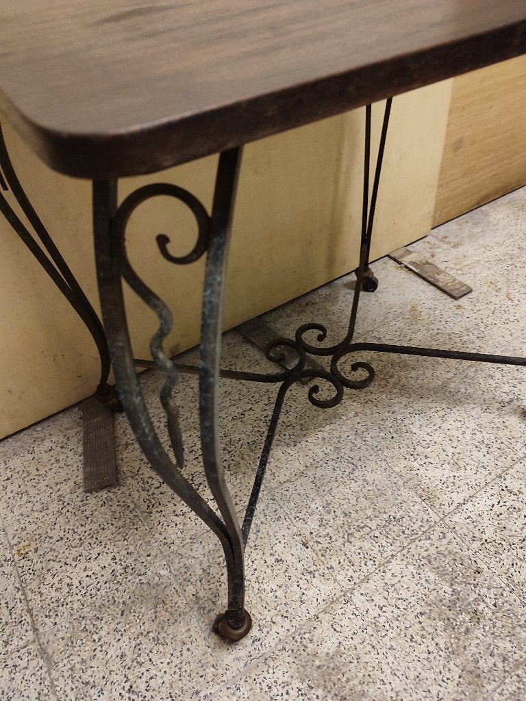 Table desserte sur roulettes de 1960, Enlèvement
