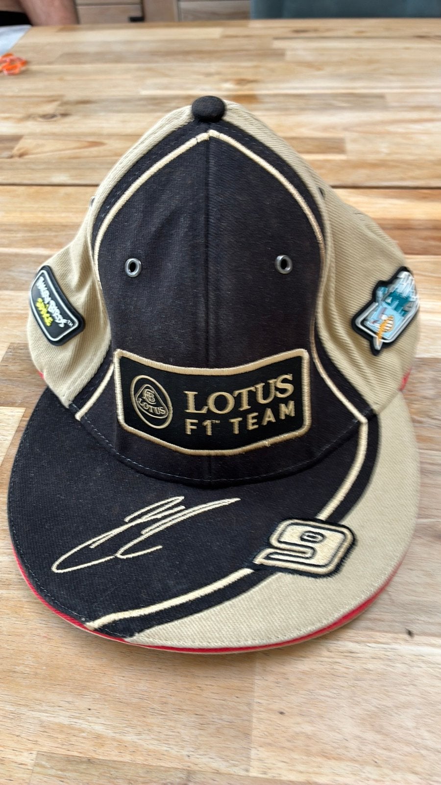 Kimi Räikkönen Lotus F1 Team #9 replica pet, Ophalen of Verzenden, Zo goed als nieuw