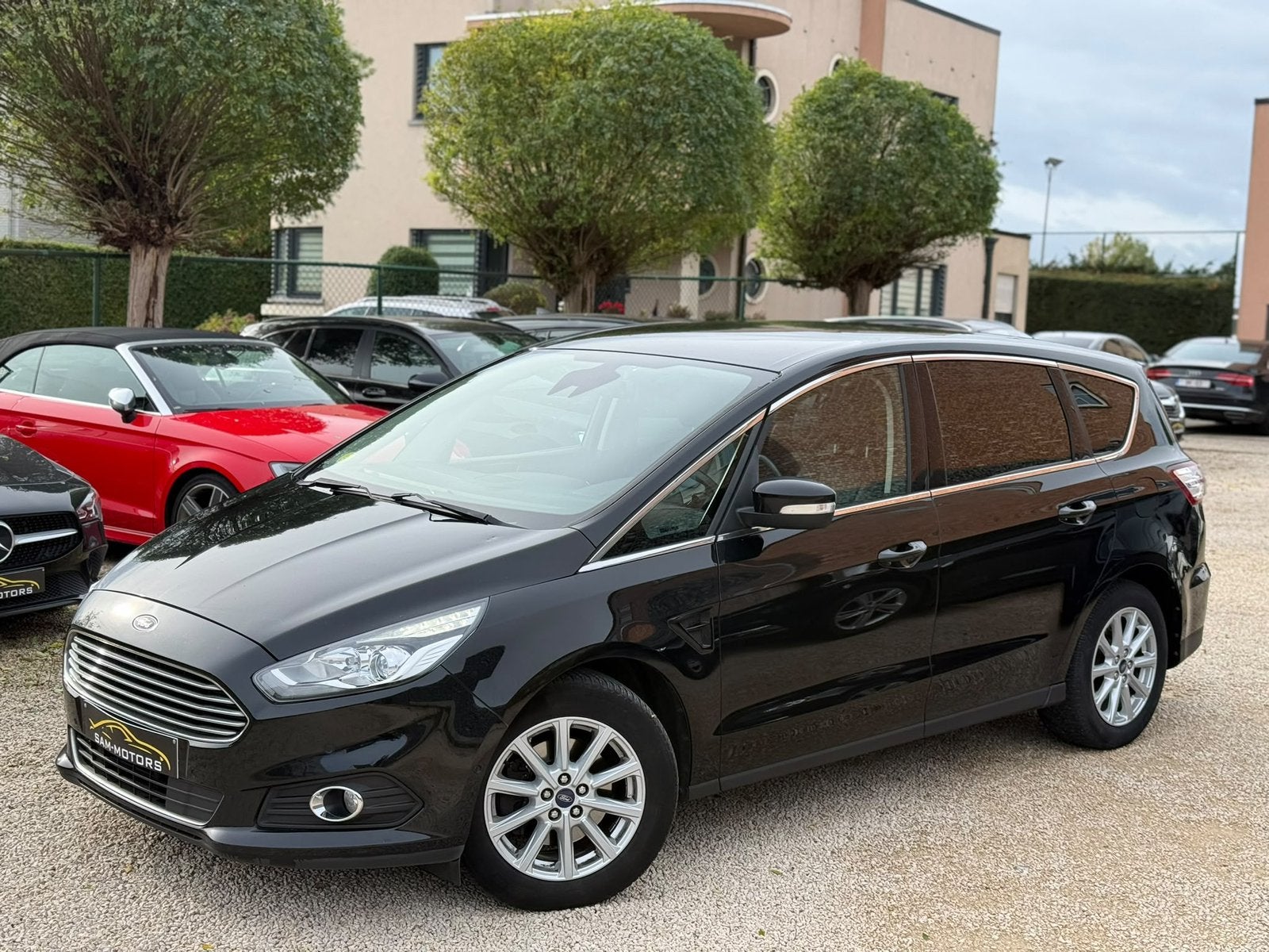 Ford S-Max 2.0 TDCi 150PK AUTOMAAT TITANIUM | 1E EIG., Autos, Cuir, Entreprise, Entretenue par le concessionnaire, Noir