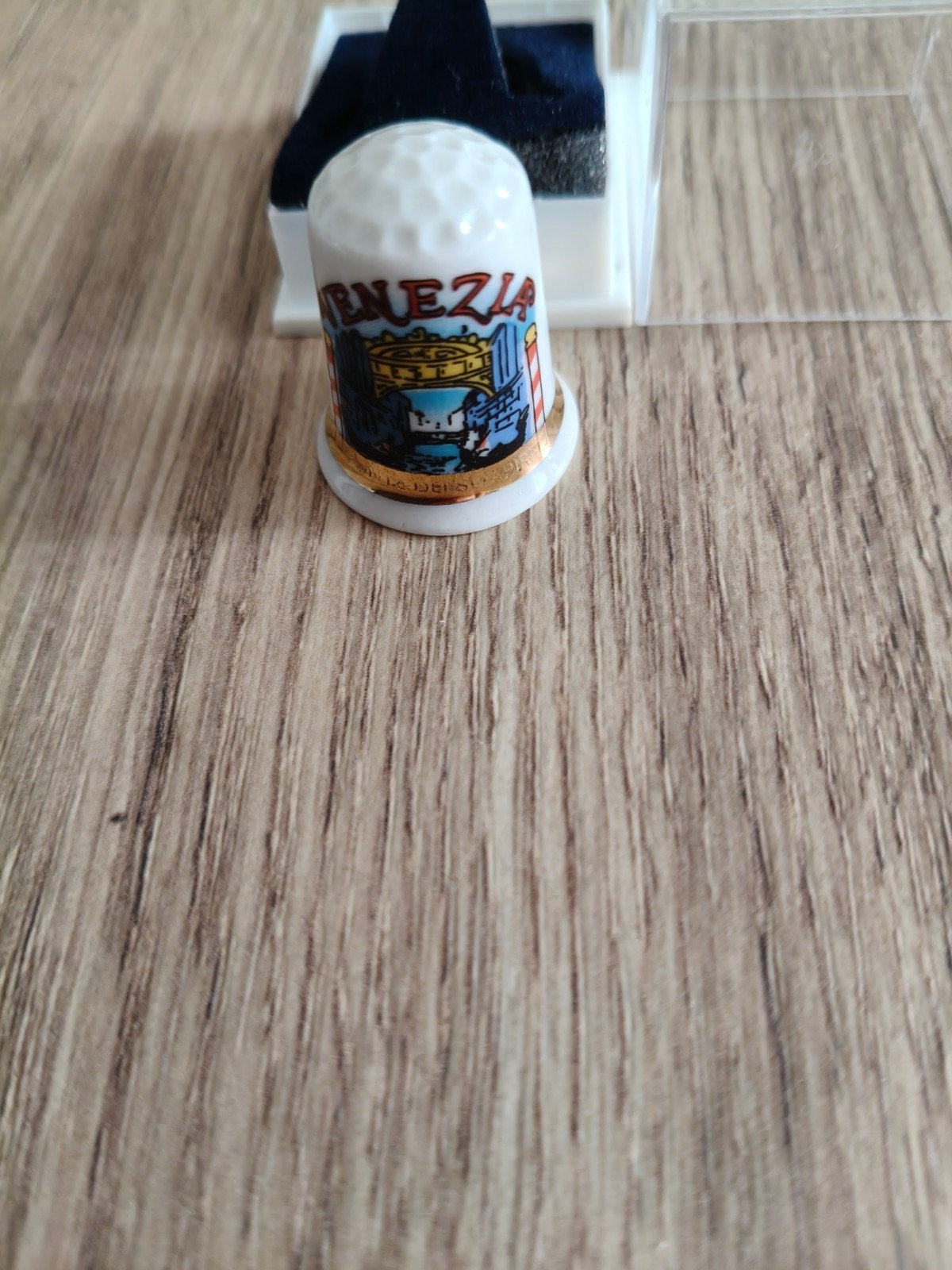 vingerhoedje  van venezia, Verzamelen, Ophalen, Porselein