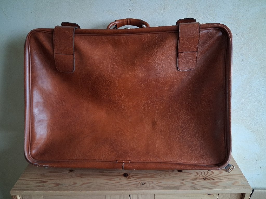 Vintage reiskoffer/valies – Bruin kunstleder, Antiek en Kunst, Ophalen