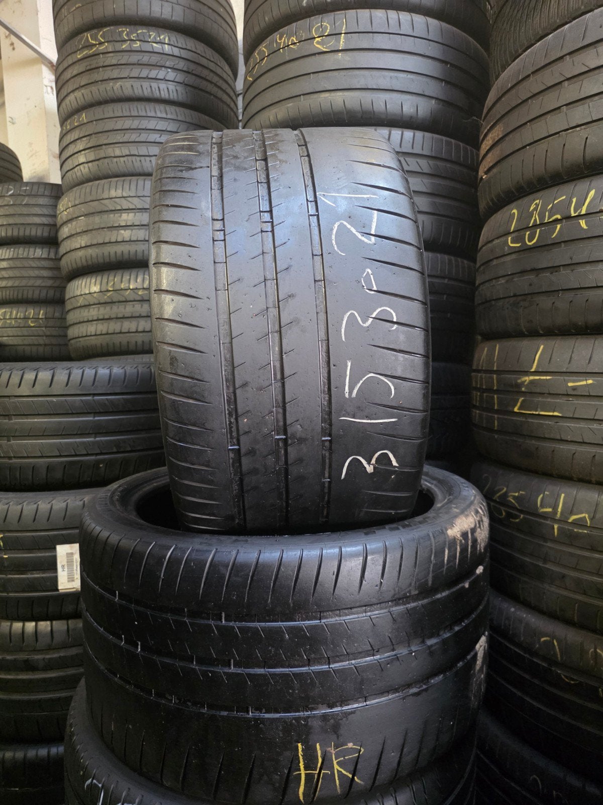 315 30 21 Michelin avec montage et équilibrage, Ophalen