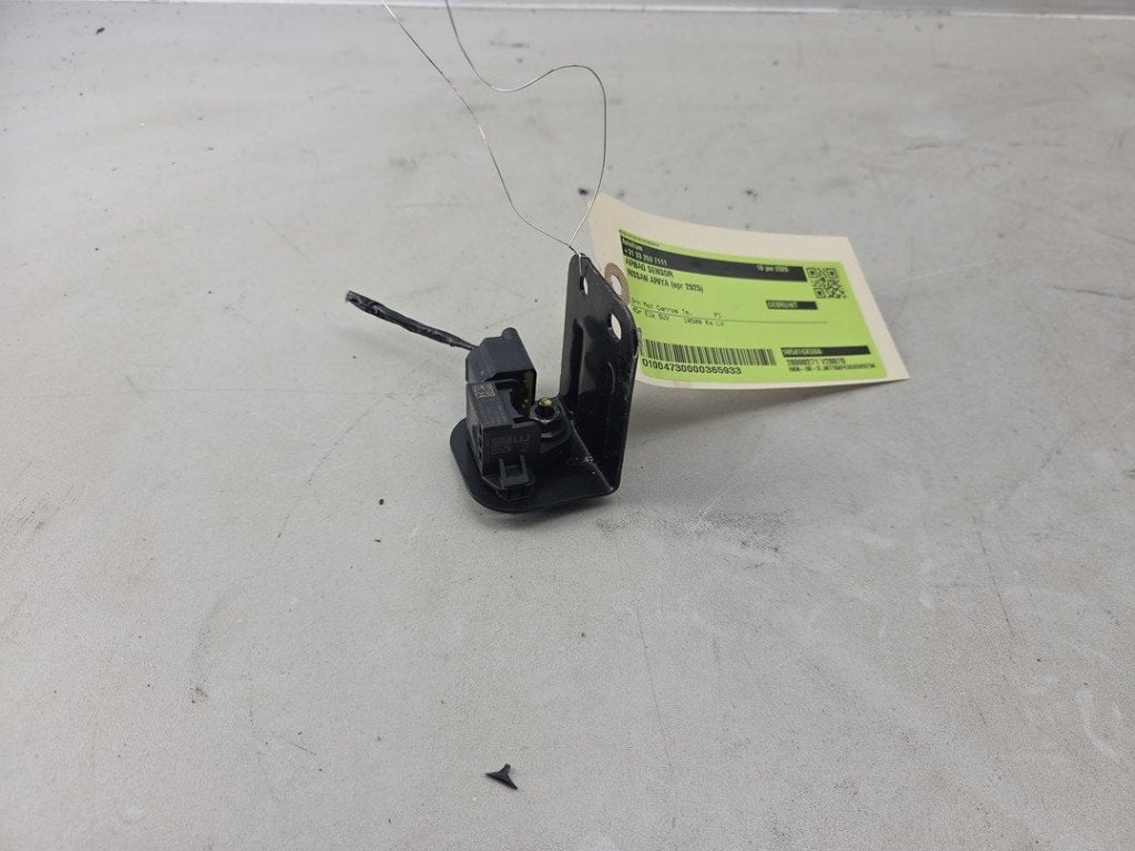 CAPTEUR AIRBAG Nissan Ariya (FE0) (01-2020/-) (|985816XU0A|), Germany@nissan-services.eu, Kronenweg 38
50389  Wesseling, DE, Utilisé