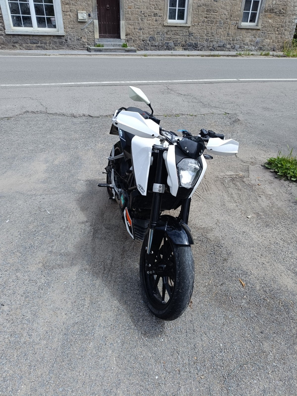 duke 125 2016 broken engine