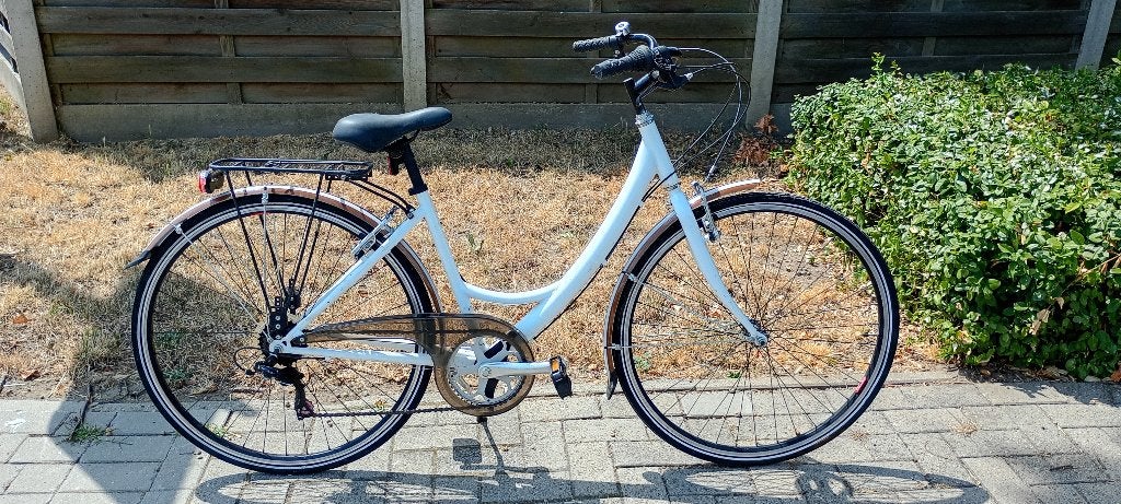 damesfiets, Fietsen en Brommers, Ophalen, Zo goed als nieuw, Velgrem, Versnellingen