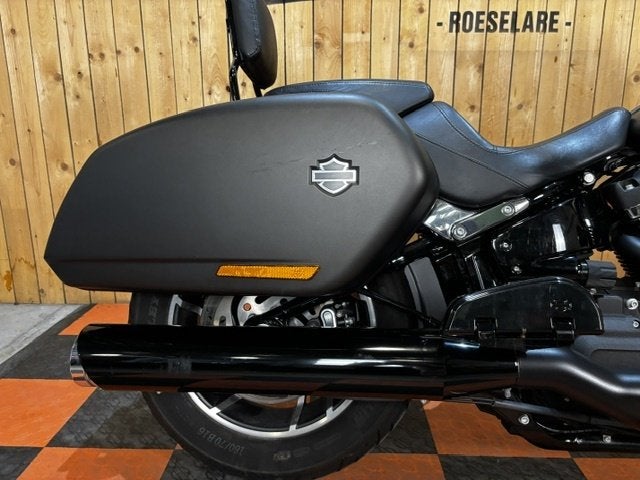 Harley-Davidson Sport Glide (bj 2020), Via Galileo Galilei 1
30033   Noale, IT, 1745 cc, Aprilia, Bedrijf