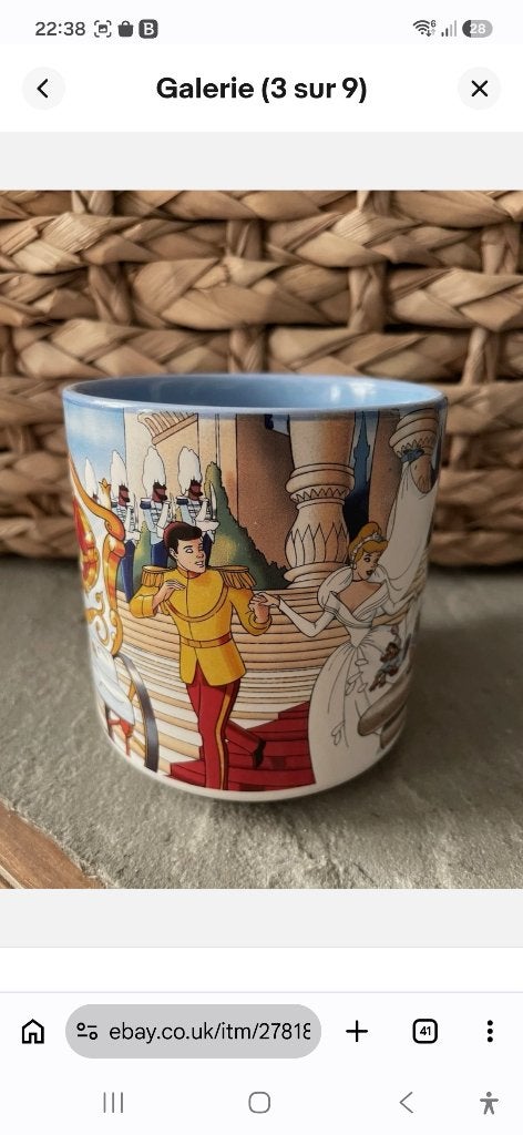 Je recherche Tasse Disney vintage le mariage de Cendrillon, Collections, Disney, Enlèvement, Cendrillon ou Belle, Comme neuf, Autres types