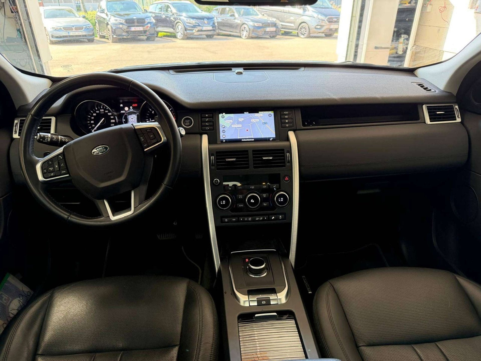 Land Rover Discovery Sport 2.0 TD4 HSE Automaat Meridian/Pan, Argent ou Gris, Achat, 139 g/km, Entreprise