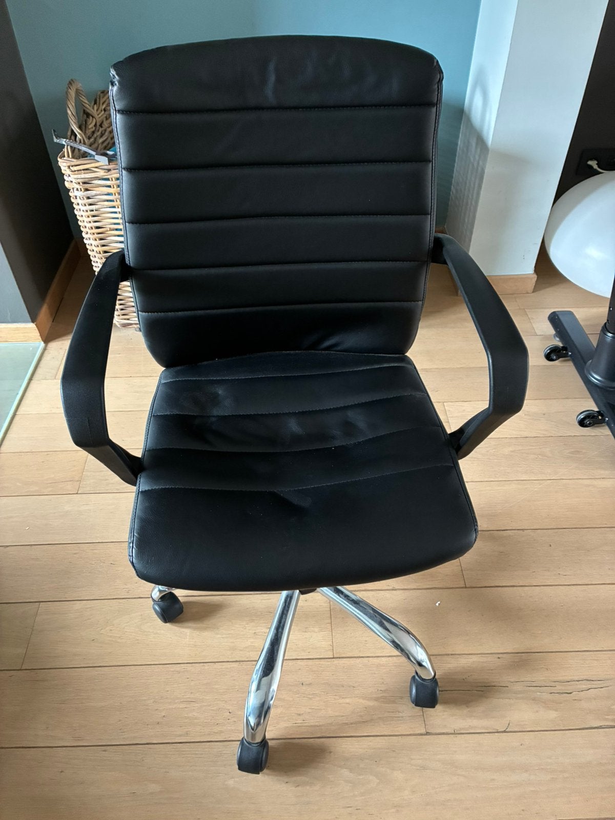 Fauteuil de bureau en cuir, Enlèvement, Comme neuf, Noir, Chaise de bureau