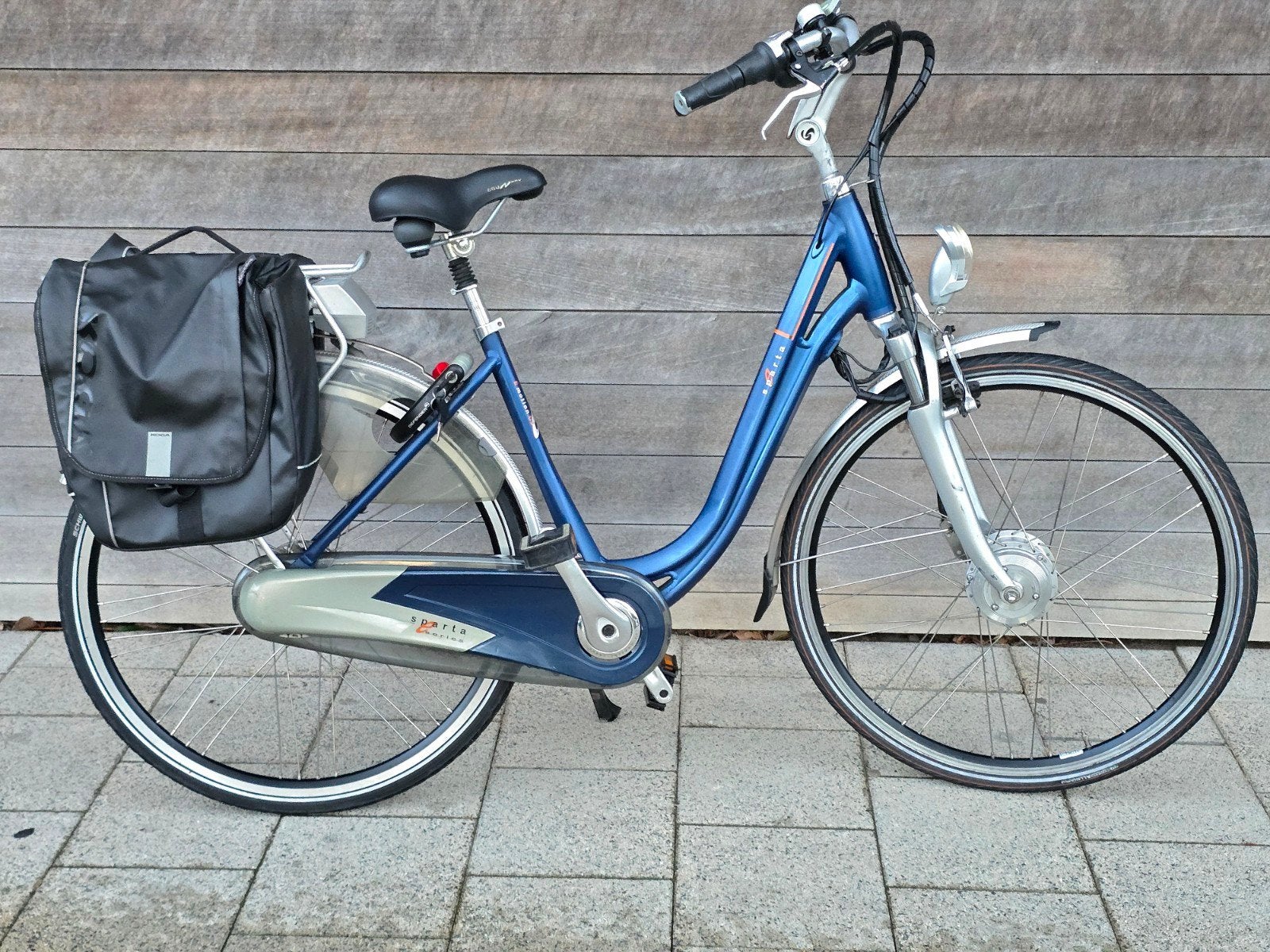 vélo électrique Sparta avec une bonne batterie, Vélos & Vélomoteurs, Sparta, 47 à 51 cm, 50 km par batterie ou plus, Comme neuf