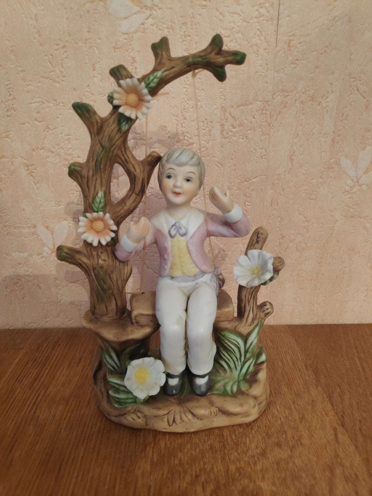 Figurine vintage en porcelaine, Antiquités & Art, Enlèvement