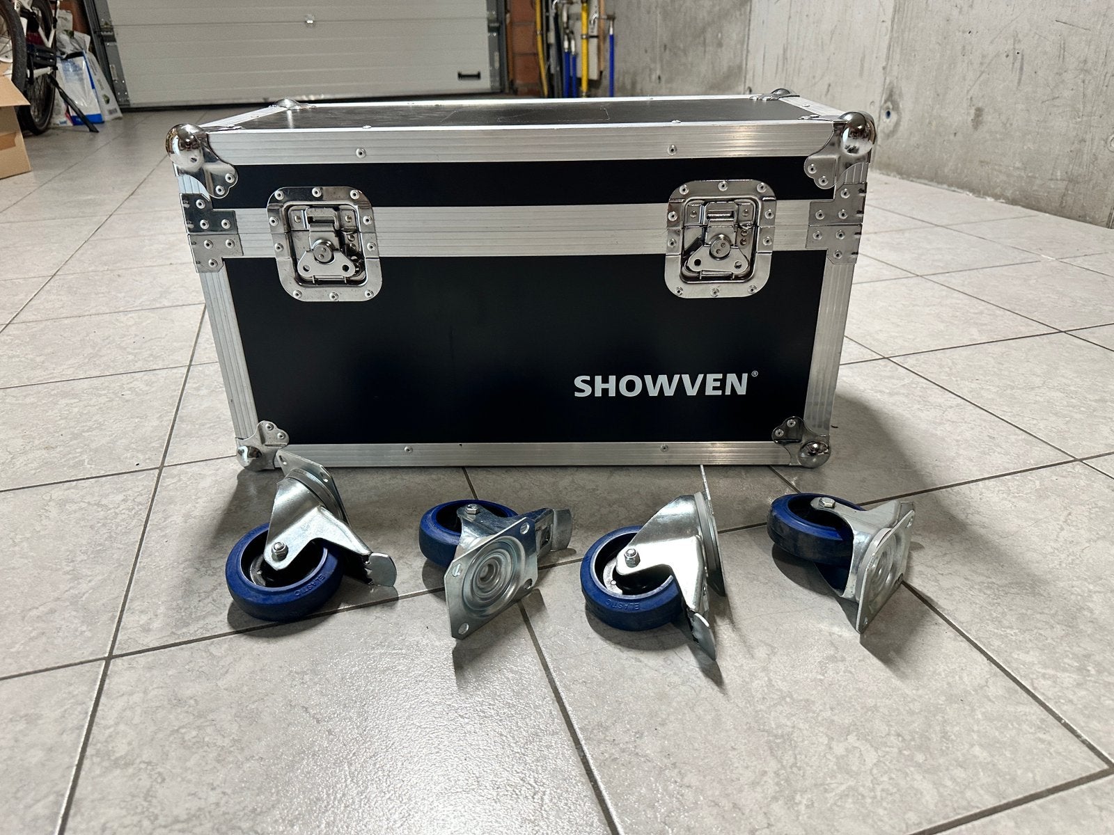 Flightcase met 4 wielen, Ophalen of Verzenden, Zo goed als nieuw