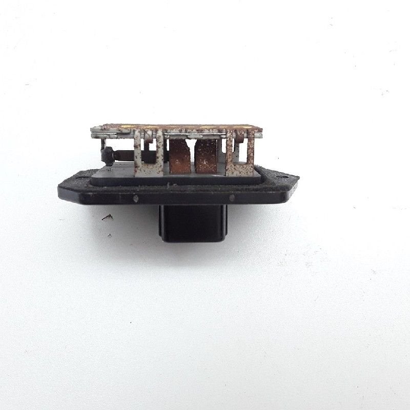 KACHELWEERSTAND Toyota Corolla Wagon (E12) (01-2002/10-2007), Gebruikt, Toyota