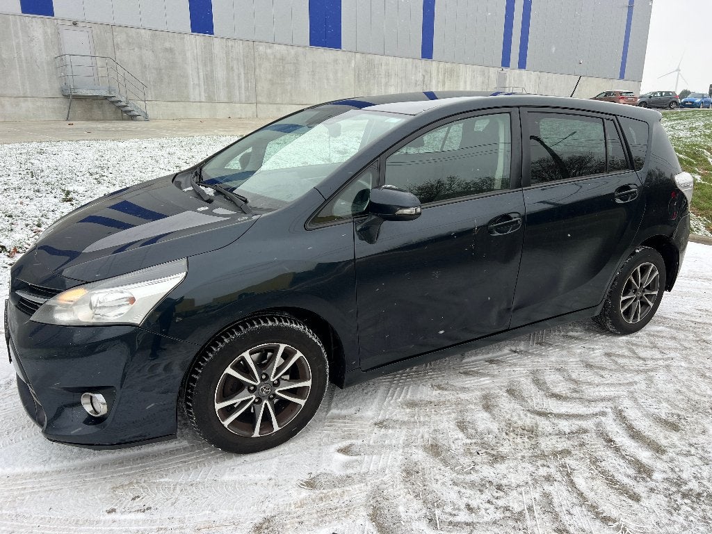 7 Place Toyota Verso 1.6 Diesel, Auto's, Euro 5, 7 zetels, Bedrijf, 5 deurs