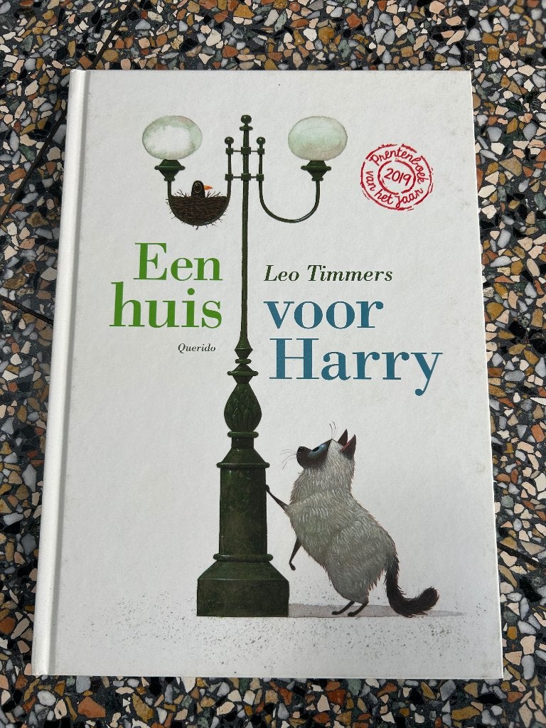 Kinderboek Een huis voor Harry, Leo Timmers, Ophalen of Verzenden, Zo goed als nieuw, 2 tot 3 jaar