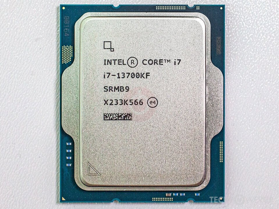 intel core i7 13700KF, Informatique & Logiciels, Processeurs, Socket 1700, Enlèvement ou Envoi, 4 Ghz ou plus, Comme neuf