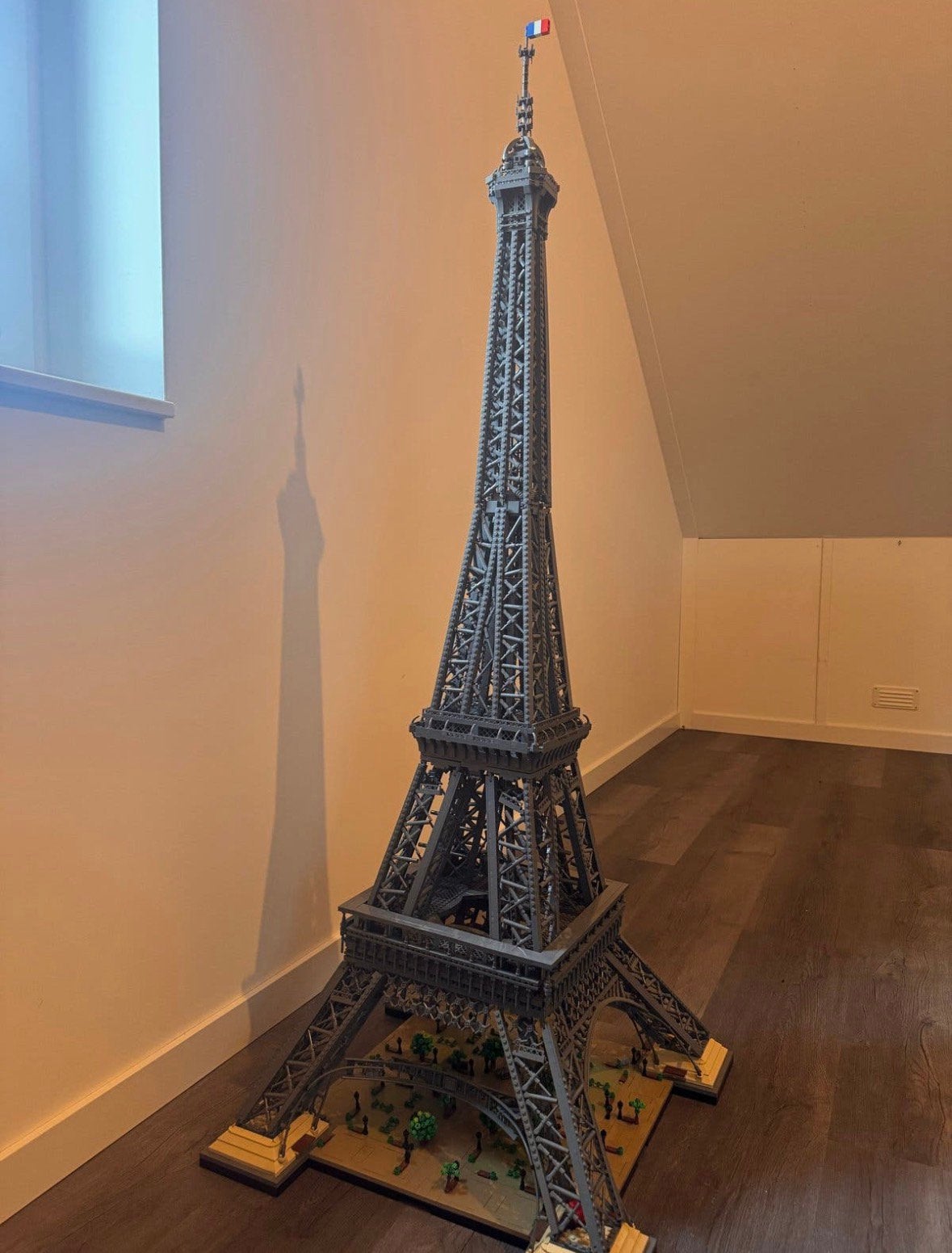 Lego Eiffeltoren set (10307)., Ophalen of Verzenden, Zo goed als nieuw