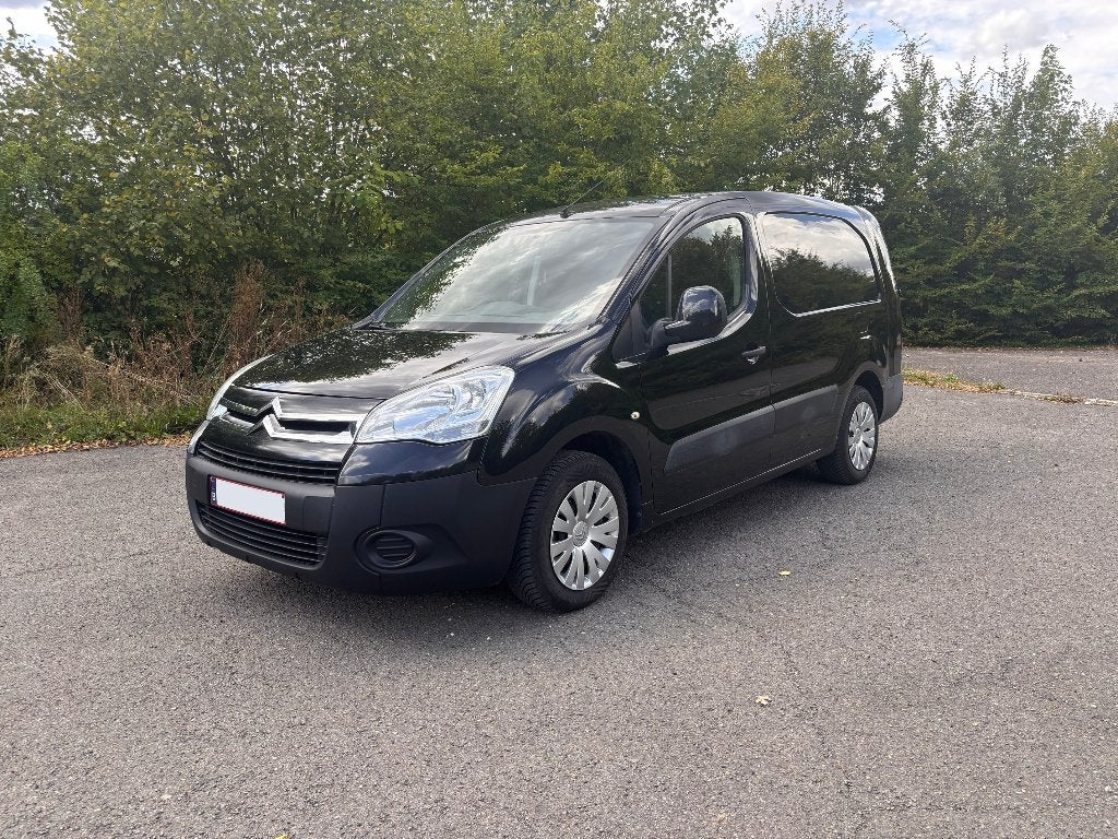 Berlingo XL, Voorwielaandrijving, Stof, Zwart, 4 cilinders