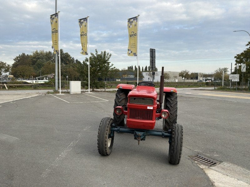 U.T.B U445 Tracteur de collection, Autres marques