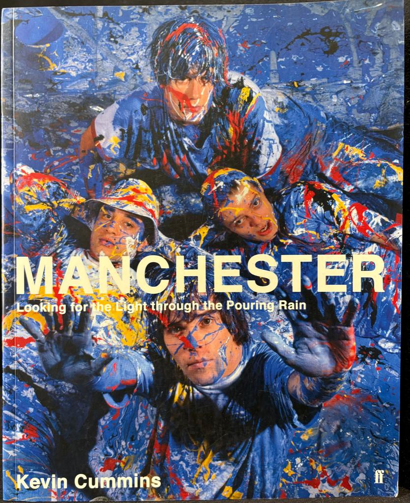 MANCHESTER Kevin Cummins 2012 Langue anglaise, Livres, Musique, Comme neuf, Genre ou Style, Enlèvement ou Envoi