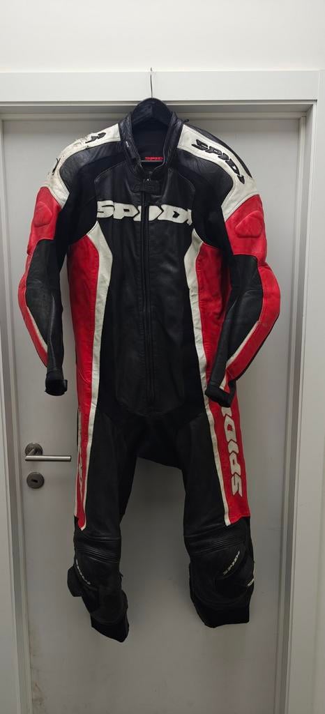 Spidi ééndelig racepak 54 + rugbeschermer, Motoren, Kleding | Motorkleding, Combipak, Heren, Tweedehands, Ophalen