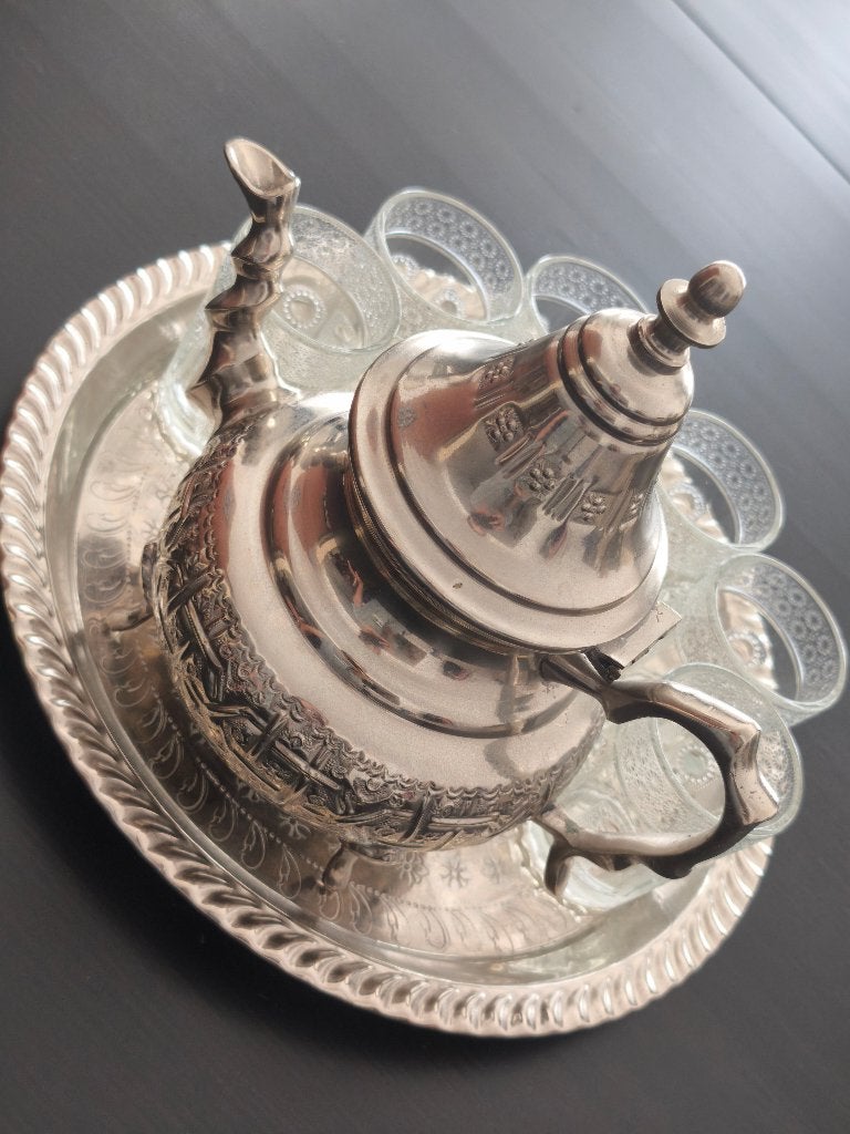 Service à thé marocain complet théière artisanale, Antiquités & Art, Antiquités | Services (vaisselle) complet, Enlèvement