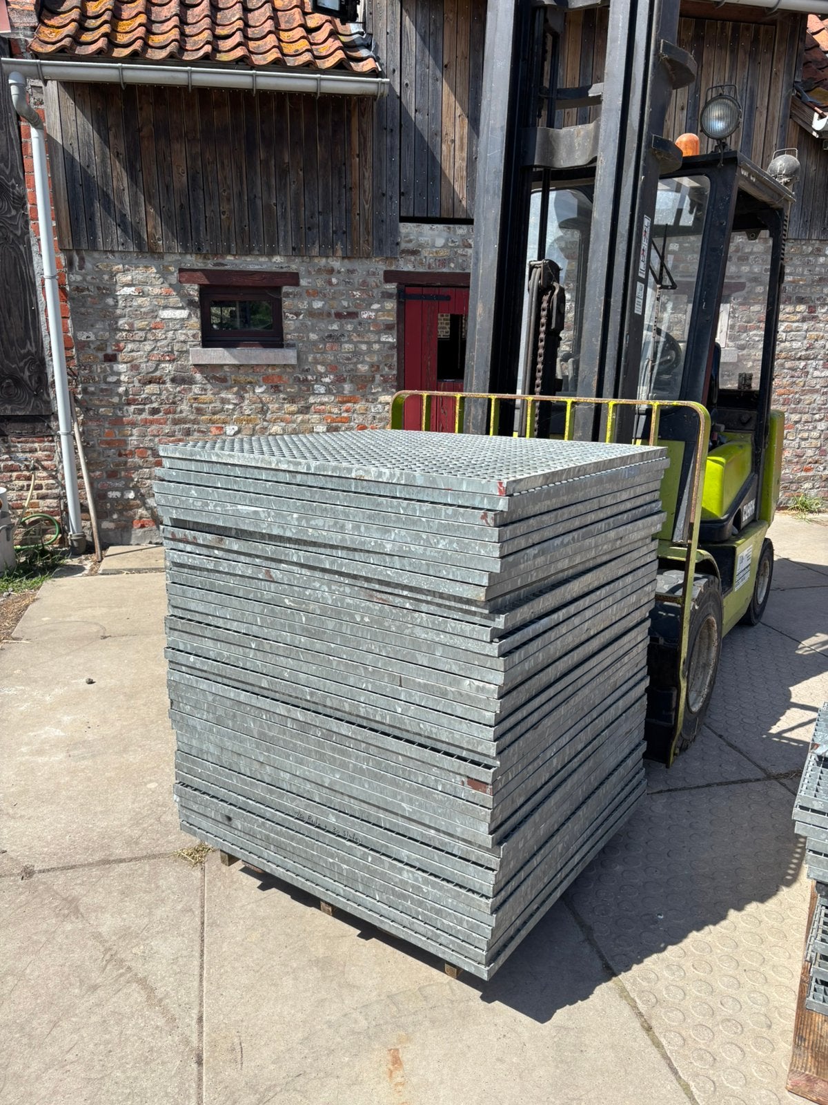 Gegalvaniseerde roosters 100x100, Jardin & Terrasse, Enlèvement, Comme neuf