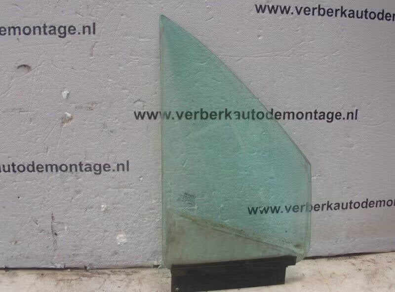 3-HOEKRUIT RECHTS VOOR Renault Megane (EA) (01-1996/09-2003), Autos : Pièces & Accessoires, Enlèvement ou Envoi, Renault, Dialog.deutschland@renault.de