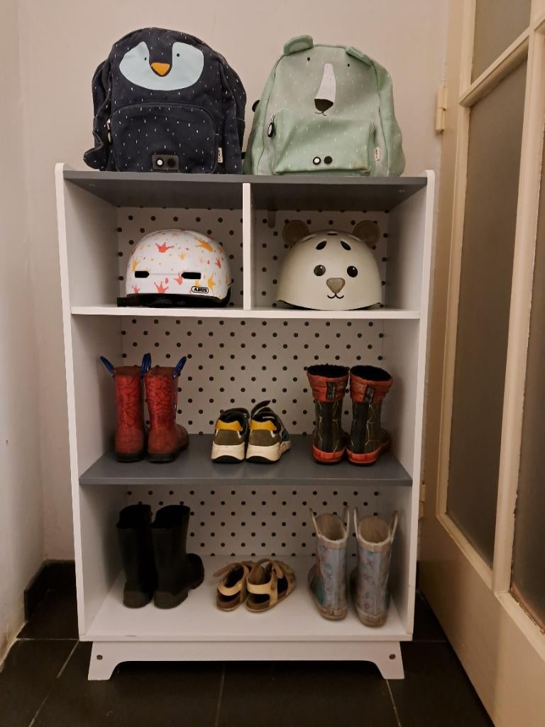 Kast kinderen, Kinderen en Baby's, Kinderkamer | Commodes en Kasten, Zo goed als nieuw, Kast, 90 tot 105 cm, Minder dan 75 cm