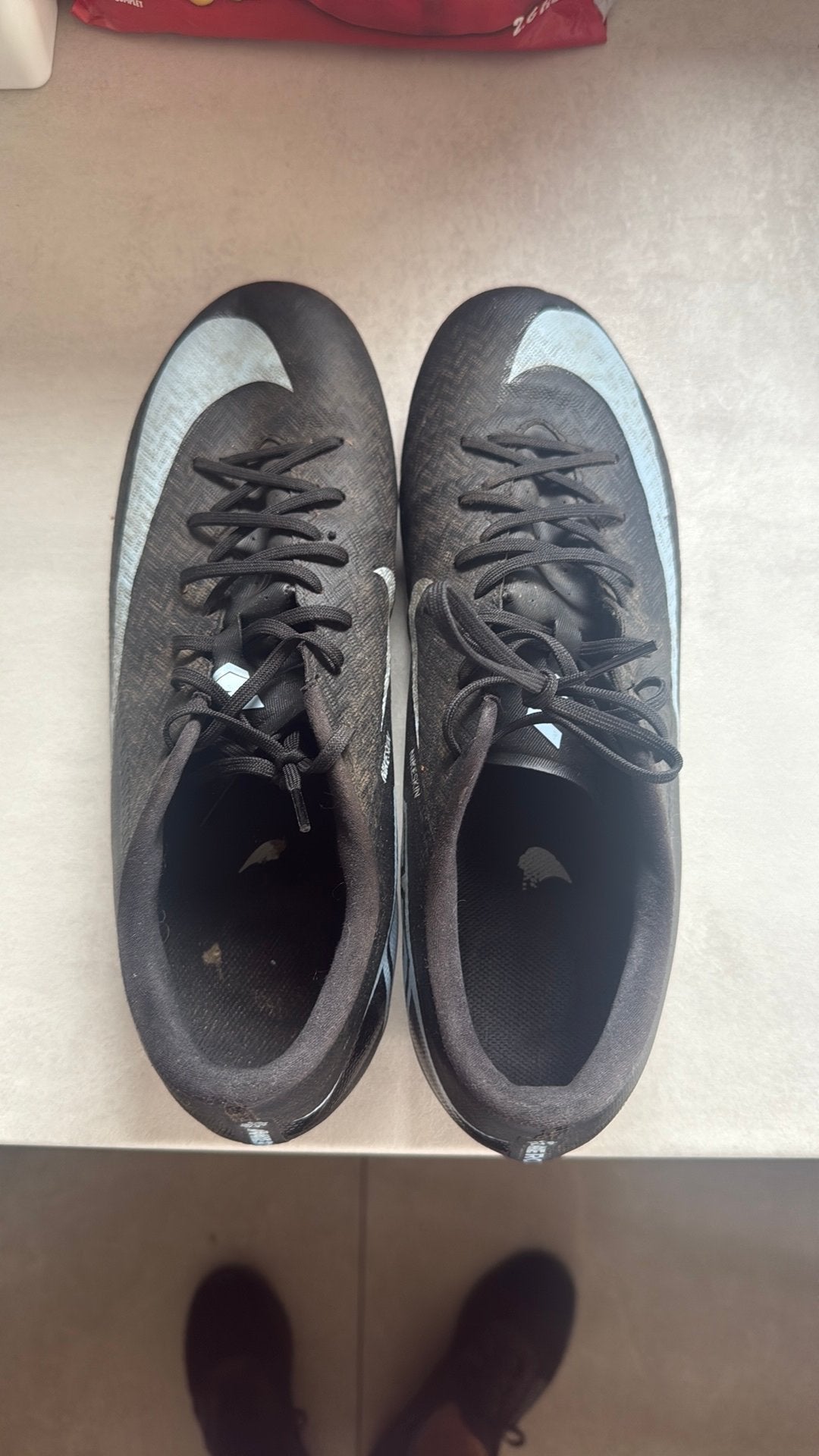 Voetbalschoenen te koop, Ophalen, Nieuw, Schoenen