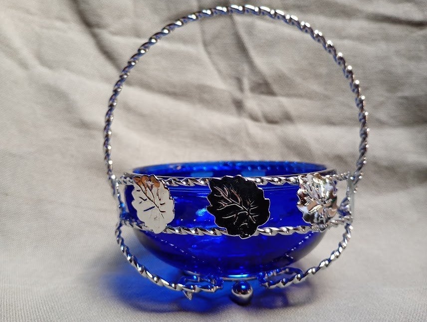Plat à bonbon vintage en verre bleu cobalt, Antiquités & Art, Enlèvement ou Envoi