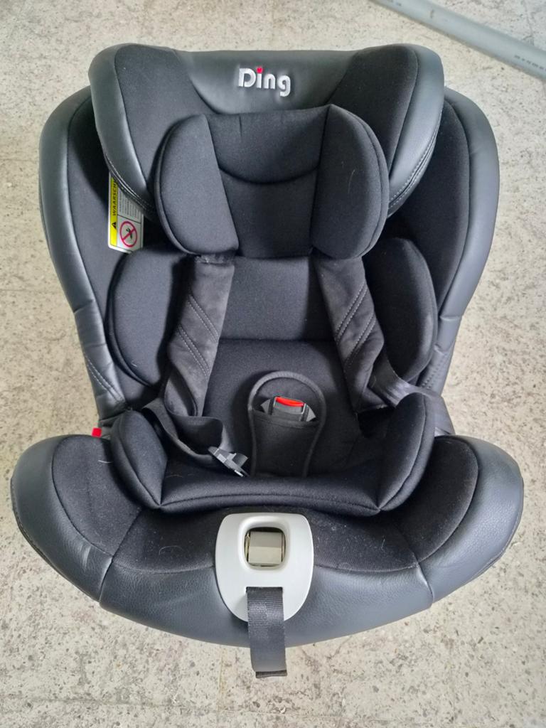 Autostoel ding met isofix, Kinderen en Baby's, Autostoeltjes, Isofix, Ophalen