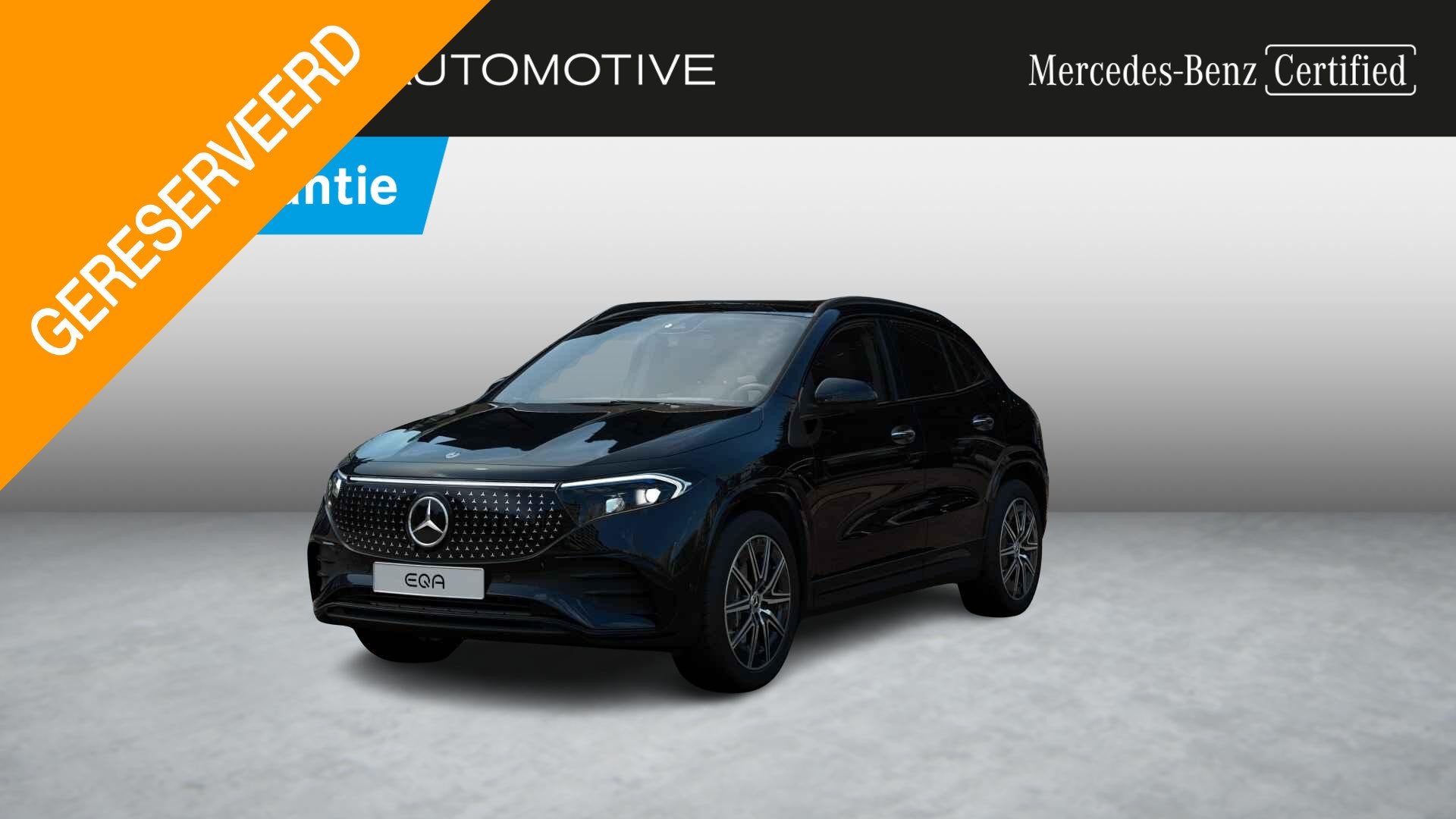 Mercedes-Benz EQA-Klasse 300 4MATIC AMG Line | Panoramisch D, Auto's, Mercedes-Benz, Automaat, Stof, Euro 6, Zwart