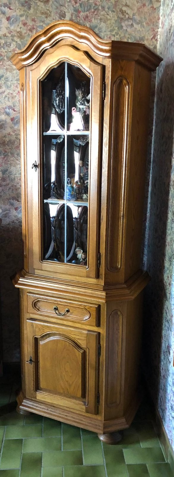 Colonne avec vitrine et etagere, en chene massif, Maison & Meubles, Enlèvement, Comme neuf, Chêne