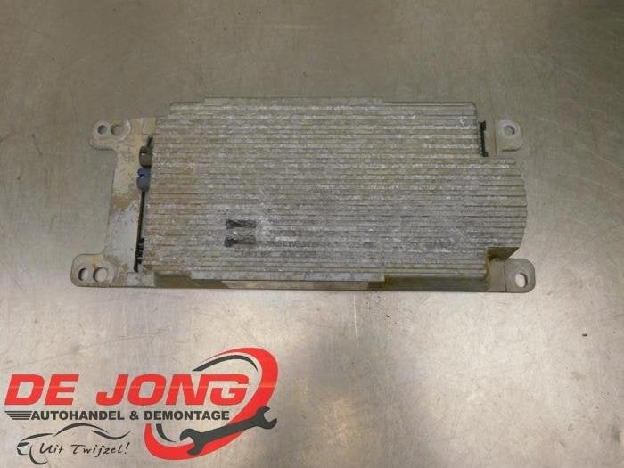Amplificateur radio d'un BMW 5-Serie, -, 3 mois de garantie, Utilisé, -