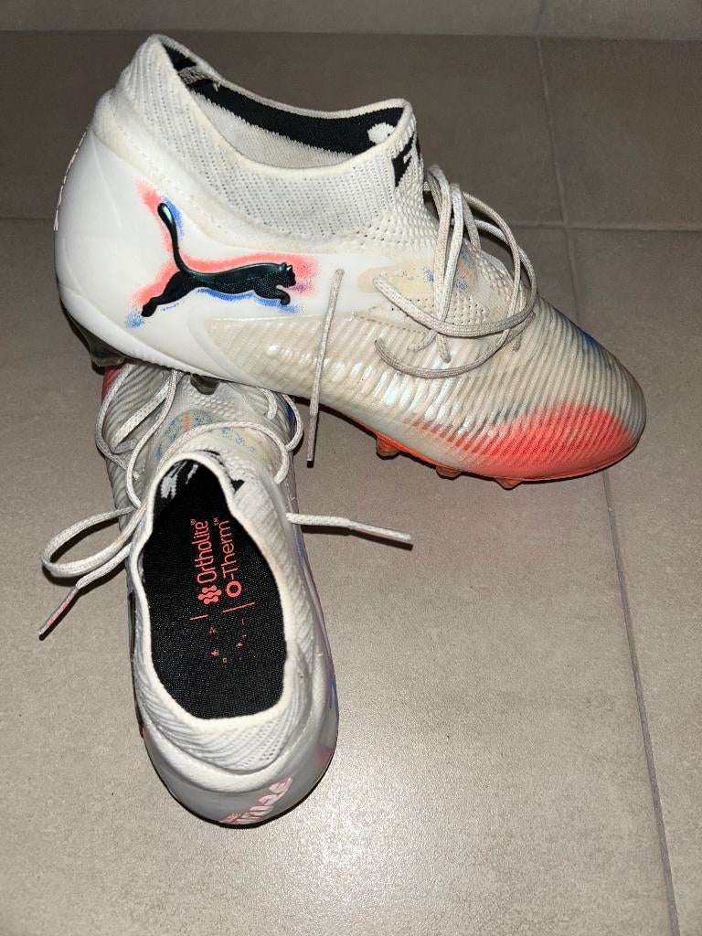 PUMA voetbalschoenen, Sport en Fitness, Voetbal, Ophalen, Zo goed als nieuw, Schoenen