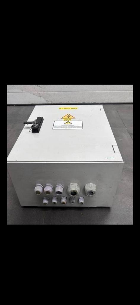Coffret electrique, Enlèvement ou Envoi, Comme neuf