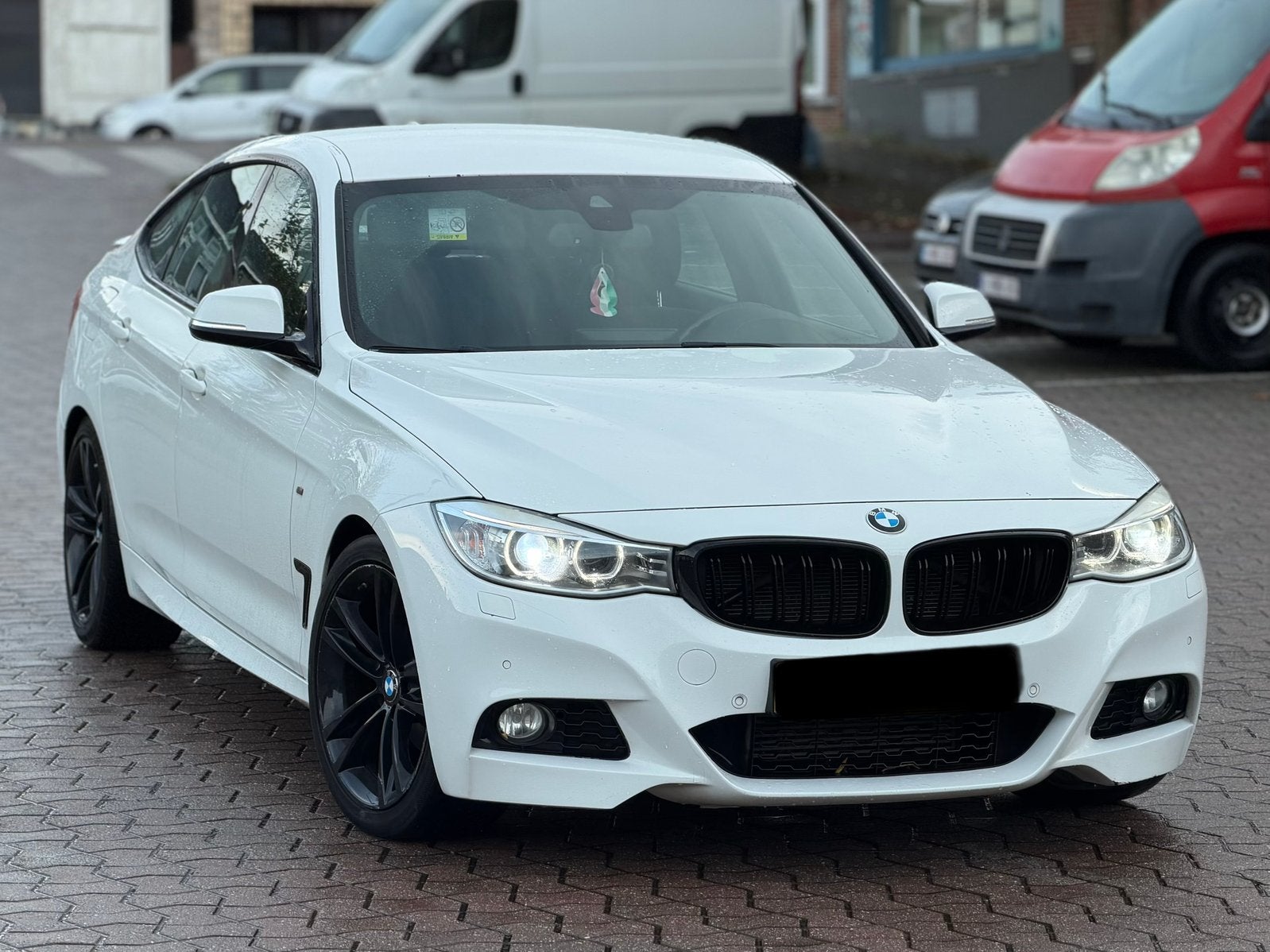 BMW SÉRIE 318d Pck M GT 2016 euro6B, Auto's, Alcantara, Diesel, 3 Reeks GT, Particulier