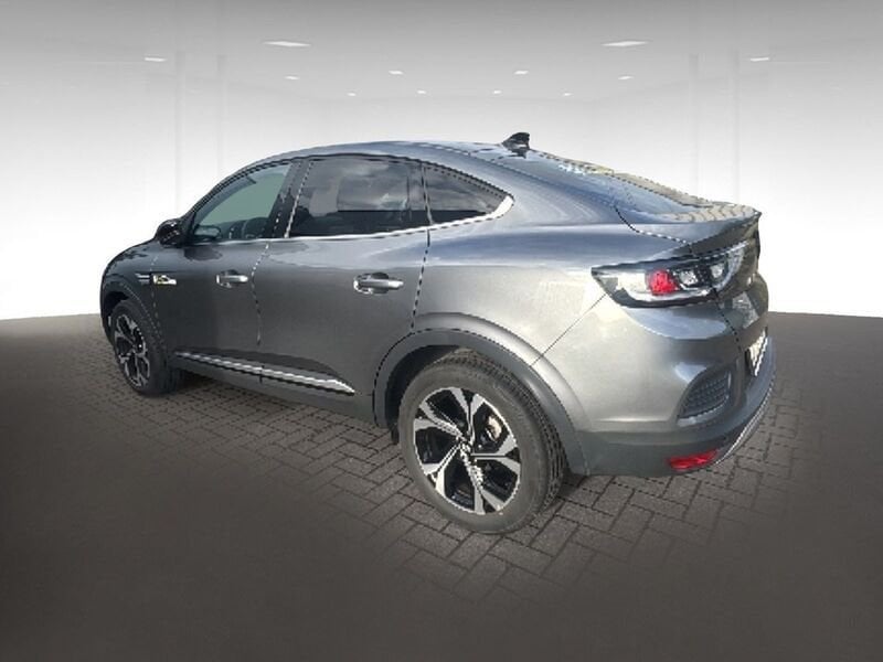Renault Arkana Techno Mild Hybid 140 EDC, Auto's, Automaat, Arkana, Stof, Gebruikt