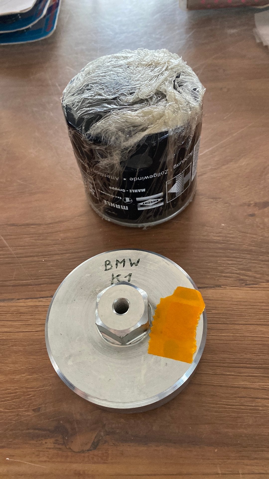 Bmw k1. Nieuwe oliefilter en dop in metaal  om oliefilt los, Motoren, Ophalen, Nieuw
