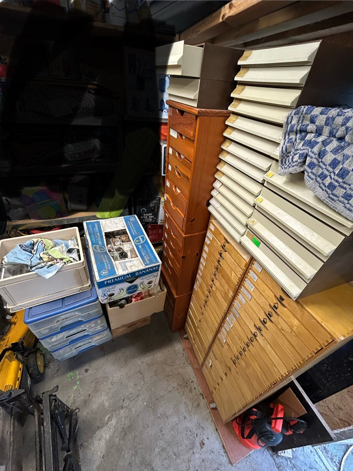 Professionele mineralenverzameling, Ophalen, Mineraal