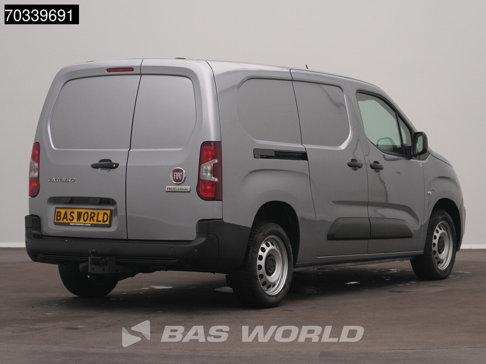 Fiat Doblo 130pk Automaat L2H1 Airco Navi Carplay Camera Cru, Autos, Achat, Euro 6, Entreprise, 3 places