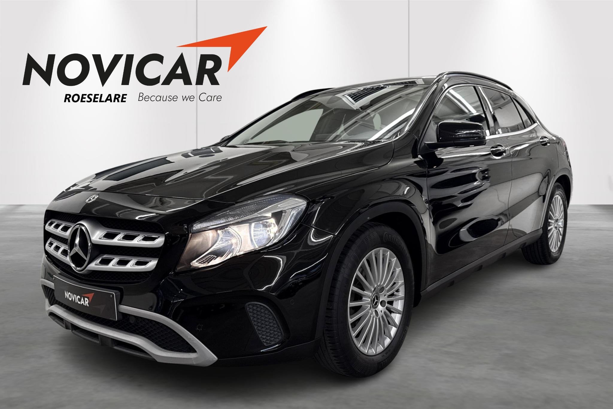 Mercedes-Benz GLA GLA 180 Business Solution Auto, Euro 6, Noir, 5 portes, 1200 kg