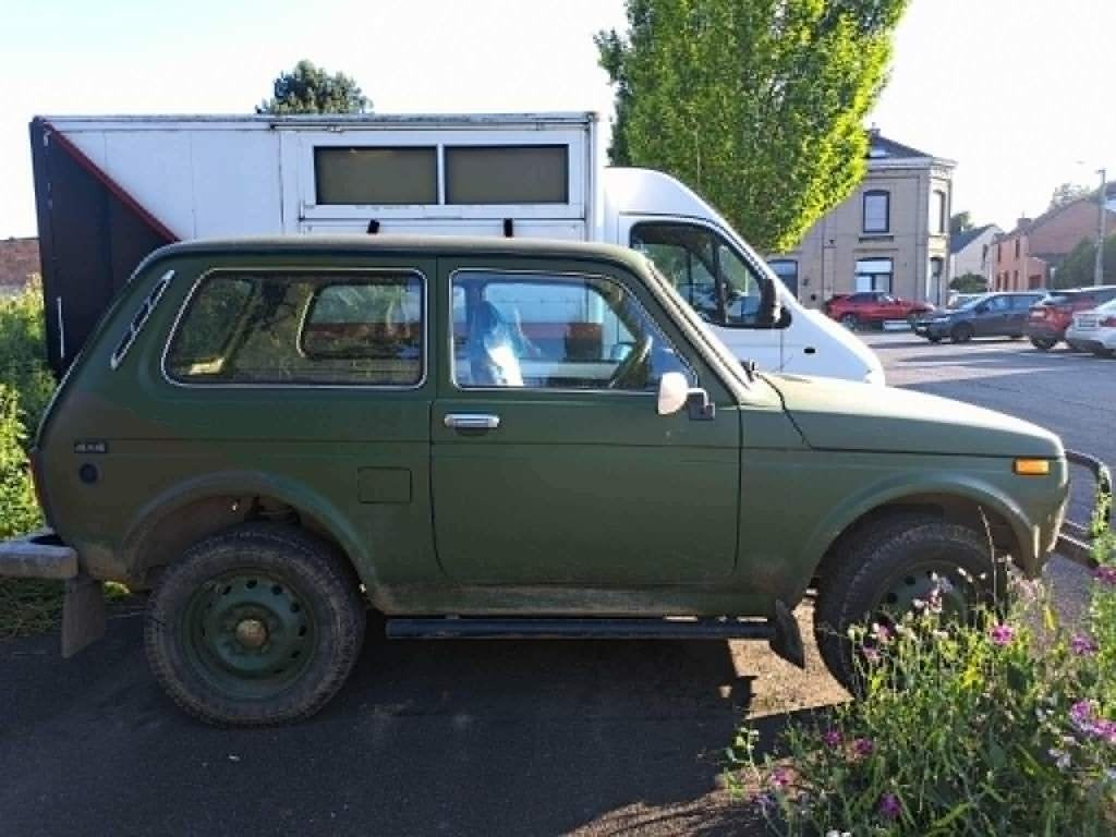LADA NIVA 1 lada., Autos, Lada, Particulier, Niva, 4x4, Essence, SUV ou Tout-terrain, 2 portes, Boîte manuelle, Autre