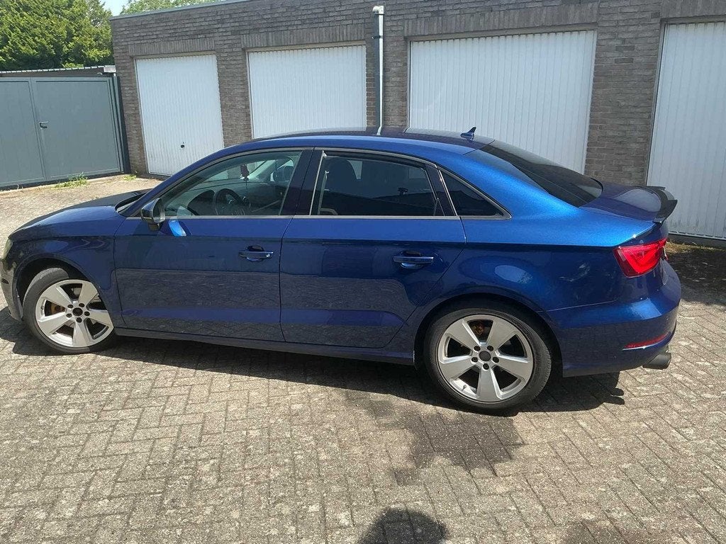 Voiture de tourisme Audi A3 Limousine 2015, Achat, Euro 6, Entreprise, Boîte manuelle